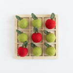 Fruity Autumn Apple Tic Tac Toe Game